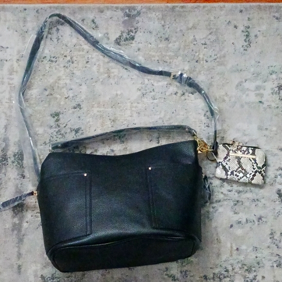 Black and Rattesnake Steve Madden - Picture 1 of 8